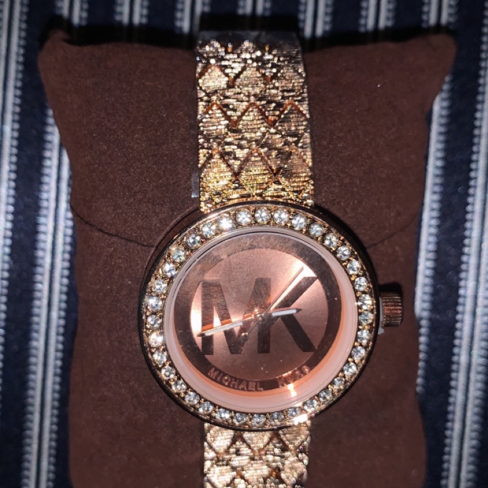 Mk Watch - Picture 3 of 6